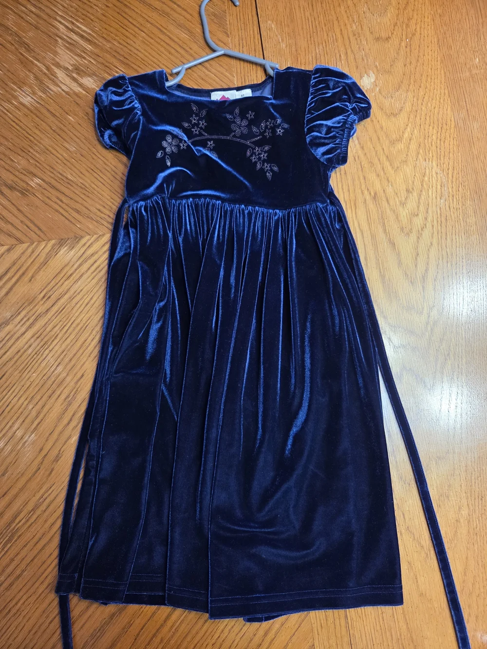 Navy Velvet Girls' Dress with Floral Embroidery